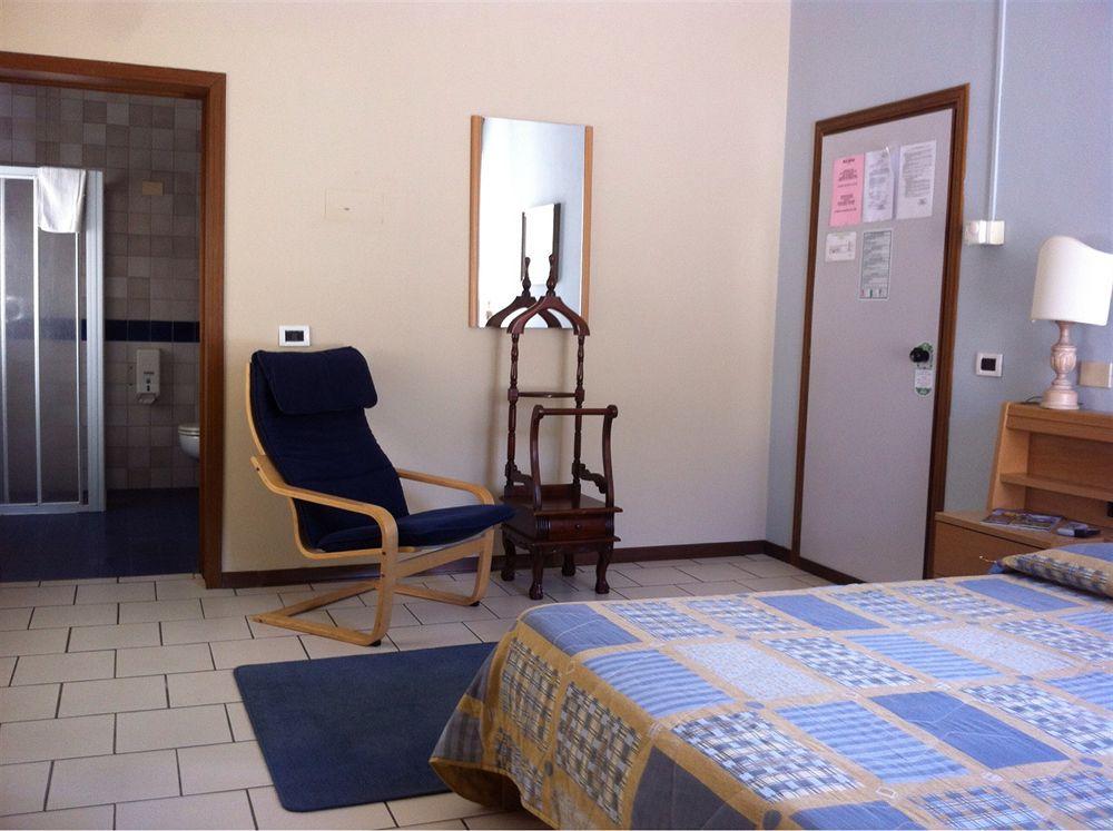 Hotel Cristallo Barga Fornaci di Barga Esterno foto