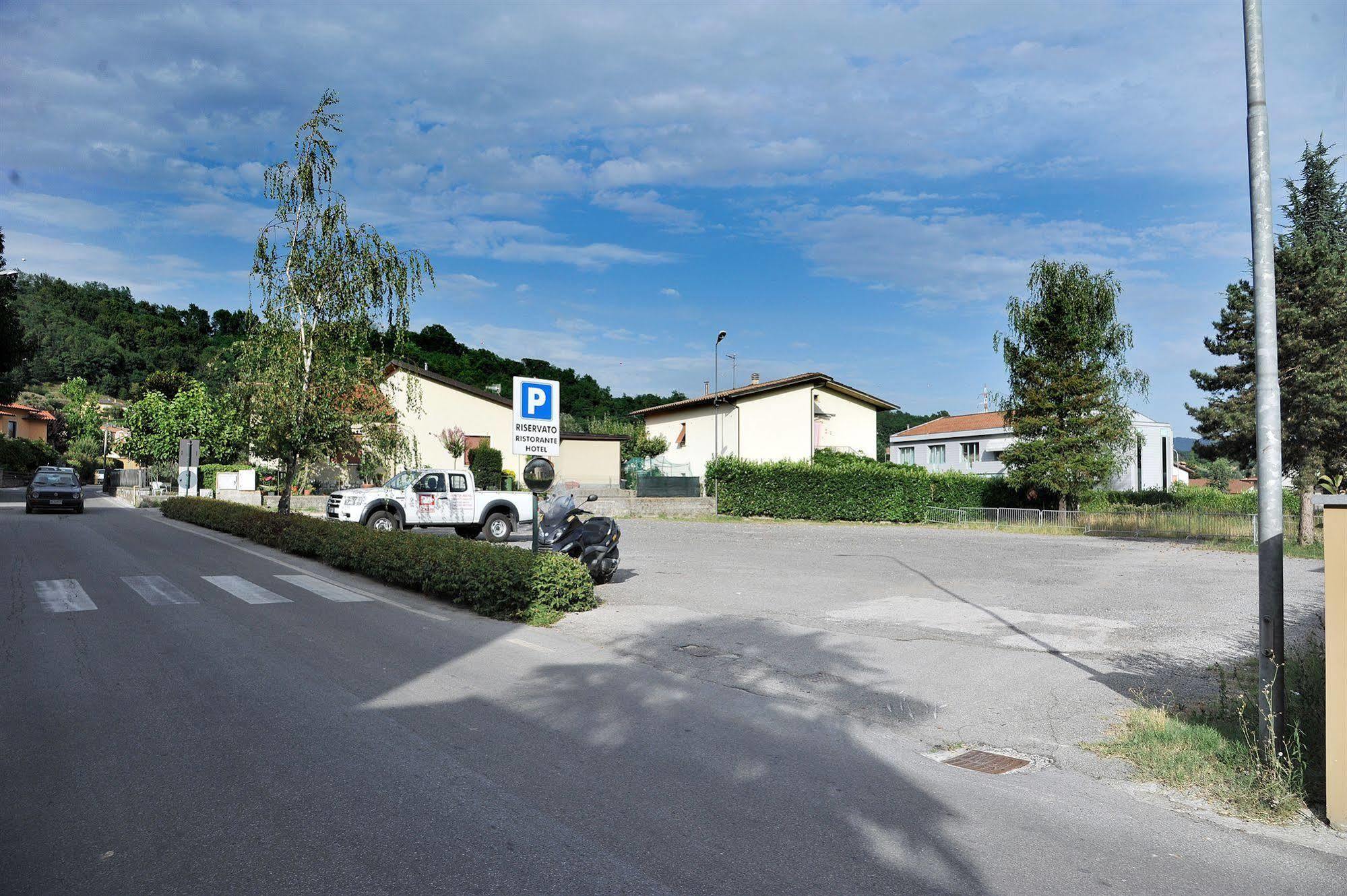 Hotel Cristallo Barga Fornaci di Barga Esterno foto